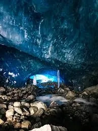 Volcano and Ice Cave Heli Experience - Gallery 1